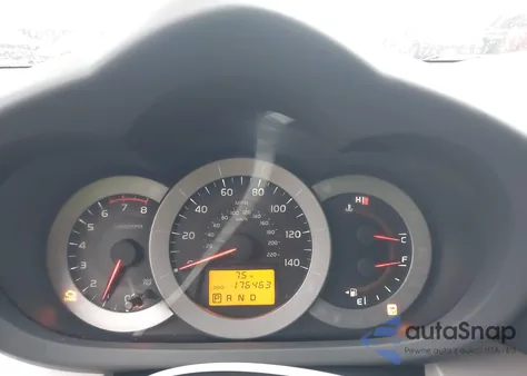 2011 Toyota Rav4 z USA, uszkodzony, nr VIN 2T3KF4DV0BW072402